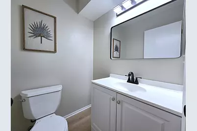 3961 W College Ave, Franklin, WI 53221 - Photo 18