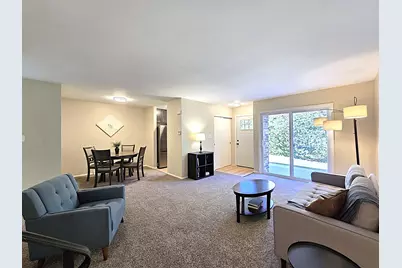 3961 W College Ave, Franklin, WI 53221 - Photo 12
