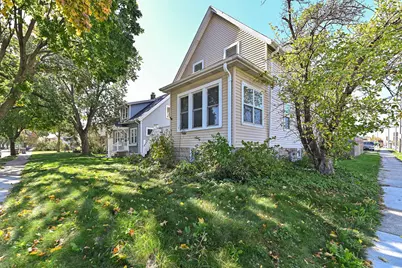 2305 S 83rd St, West Allis, WI 53219 - Photo 2