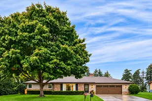 7716 105th Ave, Pleasant Prairie, WI 53158 - Photo 2