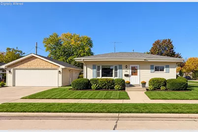 2000  Arthur Ave, Racine, WI 53405 - Photo 2