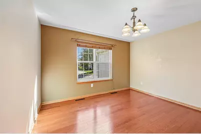 323  Stonefield Dr, Lake Mills, WI 53551 - Photo 18