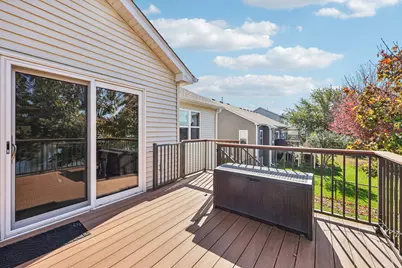 323  Stonefield Dr, Lake Mills, WI 53551 - Photo 14