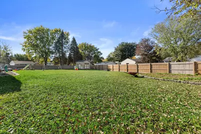 1860  Haymarket Rd, Waukesha, WI 53189 - Photo 32