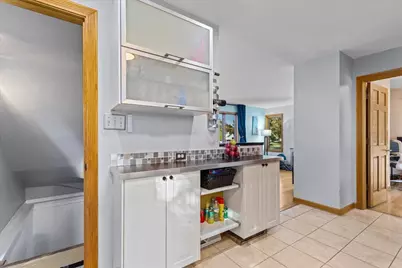 8543 W Cleveland Ave, West Allis, WI 53227 - Photo 12
