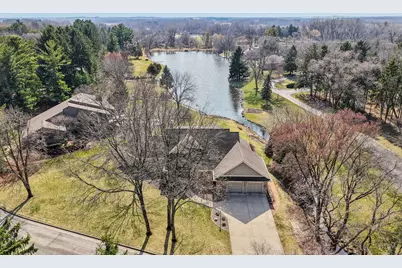 1251  Janette St, Fort Atkinson, WI 53538 - Photo 2