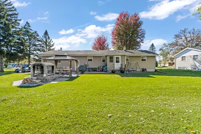 212  Second St, Addison, WI 53002 - Photo 2