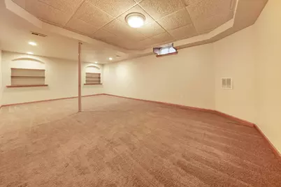 1410  Birchwood St, Delavan, WI 53115 - Photo 14