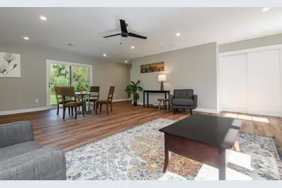 1428 W Fiesta Ln, Mequon, WI 53092 - Photo 12