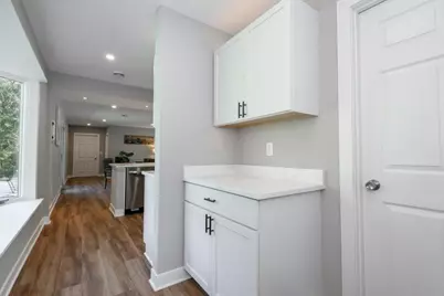 1428 W Fiesta Ln, Mequon, WI 53092 - Photo 10
