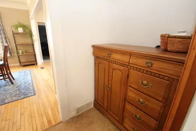 2021  Broadway St, New Holstein, WI 53061 - Photo 28