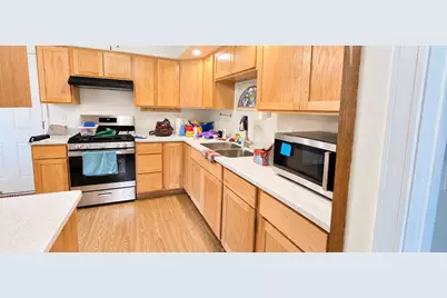 4932  Regal Ct, Racine, WI 53406 - Photo 16