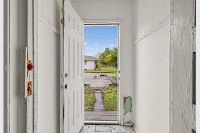 5809 N 70th St, Milwaukee, WI 53218 - Photo 22