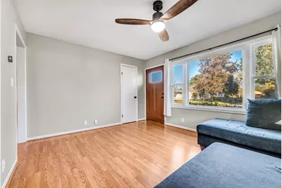 3347 E Denton Ave, Saint Francis, WI 53235 - Photo 10
