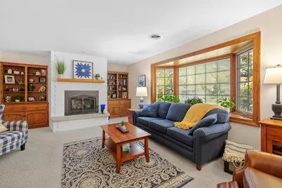 830 W Badger Ln, West Bend, WI 53095 - Photo 2