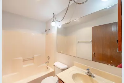 6620  Mariner Dr #201, Racine, WI 53406 - Photo 14
