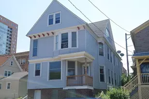 1823 E Windsor Pl, Milwaukee, WI 53202 - Photo 1