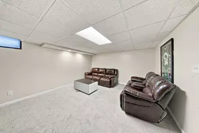 N76W15867  Hunters Ridge Cir, Menomonee Falls, WI 53051 - Photo 46