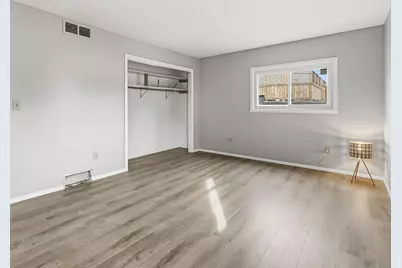 1336 S 92nd St, West Allis, WI 53214 - Photo 22