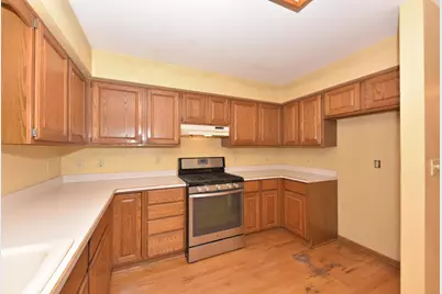 N53W14231  Invery Dr, Menomonee Falls, WI 53051 - Photo 16