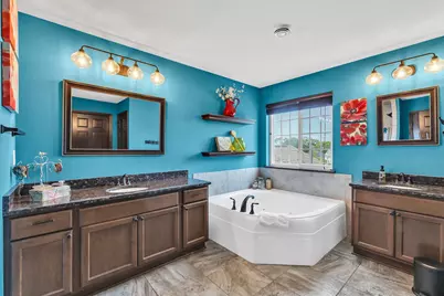 W275N342  Arrowhead Trl, Pewaukee, WI 53188 - Photo 44