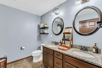 W275N342  Arrowhead Trl, Pewaukee, WI 53188 - Photo 50