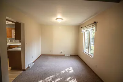 402  Cedar Valley Rd, Fredonia, WI 53021 - Photo 12