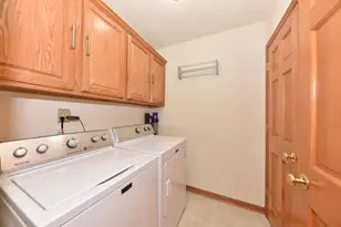 N161W18878 Heather Lynn Cir, Jackson, WI 53037 - Photo 22