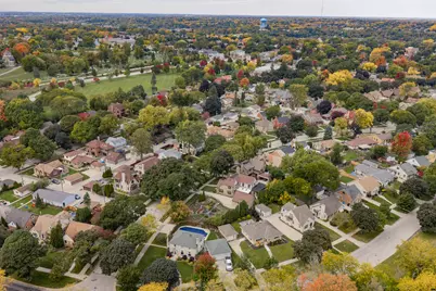 221 N Story Pkwy, Milwaukee, WI 53208 - Photo 52