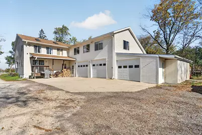 10905  Burlington Rd, Somers, WI 53144 - Photo 6