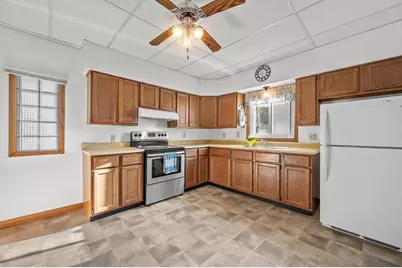 831 N 54th St, Milwaukee, WI 53208 - Photo 4