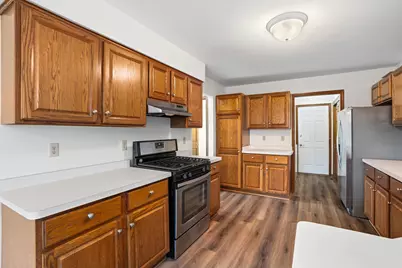 3205 S Ridgecrest Ct, New Berlin, WI 53151 - Photo 18