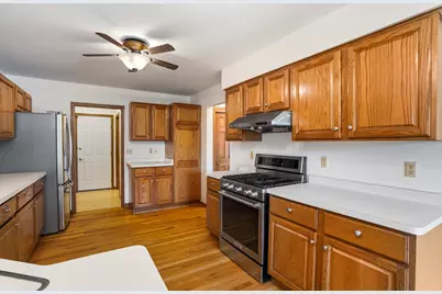 3207 S Ridgecrest Ct, New Berlin, WI 53151 - Photo 20