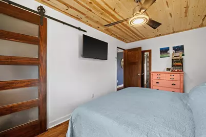 942  Carey St, Lake Geneva, WI 53147 - Photo 14
