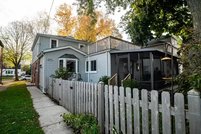 4465 N Woodburn St, Shorewood, WI 53211 - Photo 34