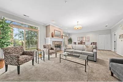 13070 W Bluemound Rd #209, Elm Grove, WI 53122 - Photo 22