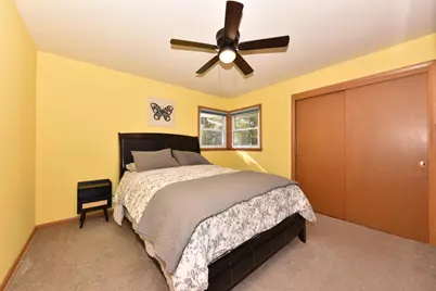 5159 S 19th St, Milwaukee, WI 53221 - Photo 32