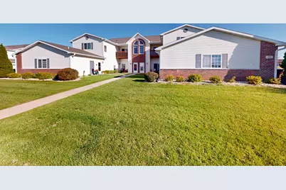 1600  Commonwealth Dr #1, Fort Atkinson, WI 53538 - Photo 30