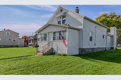 4303 S Nicholson Ave, Saint Francis, WI 53235 - Photo 2