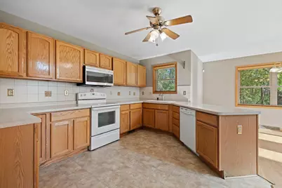 813  Kendall Ln #2, Lake Geneva, WI 53147 - Photo 16