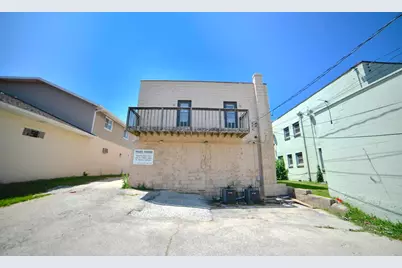 4234 N 76th St #4232, Milwaukee, WI 53222 - Photo 8