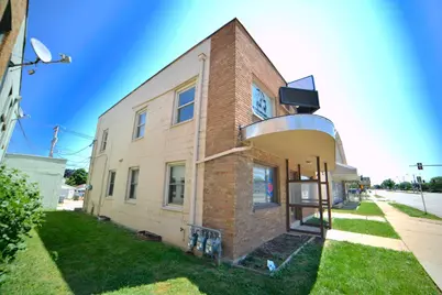 4234 N 76th St #4232, Milwaukee, WI 53222 - Photo 10