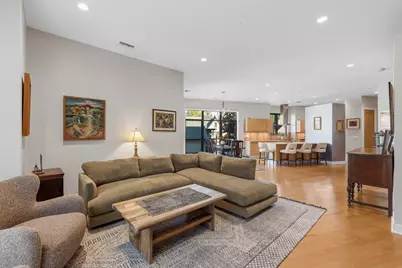 5600 N Lake Dr #205, Whitefish Bay, WI 53217 - Photo 6