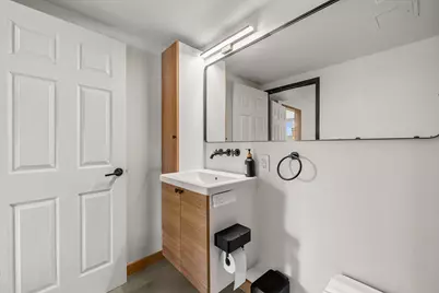 1409 N Prospect Ave #506, Milwaukee, WI 53202 - Photo 12