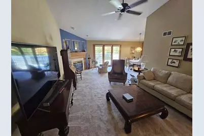 4665  Turtle Creek Dr #B, Brookfield, WI 53005 - Photo 10
