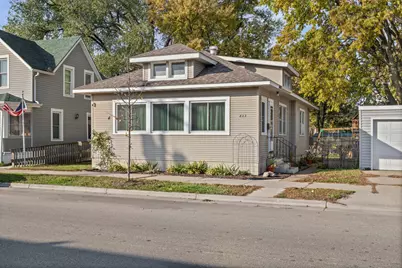 823  Sill St, La Crosse, WI 54603 - Photo 2