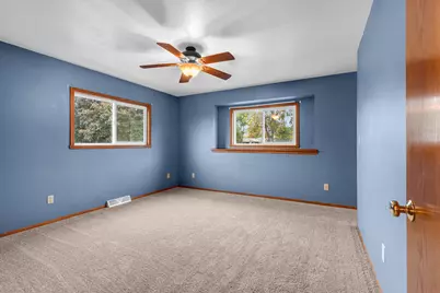 412  Lakeview Rd #414, South Milwaukee, WI 53172 - Photo 24