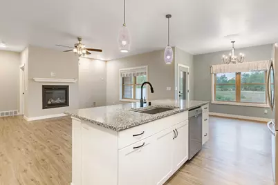 3144  Norse Dr, Holmen, WI 54636 - Photo 6