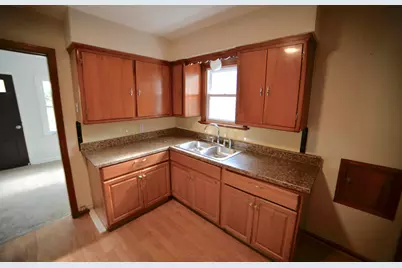 5019 N 24th St, Milwaukee, WI 53209 - Photo 6