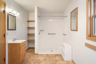 543 W Maple St, Viroqua, WI 54665 - Photo 12